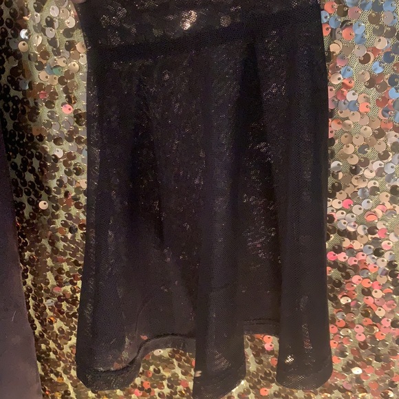 ROCKIN ROMPER!!!!!!!! - Picture 3 of 8